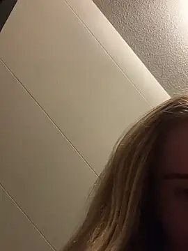 Snapshot of yourhornyslut chatting on February 26, 2025, 8:36 pm yourhornyslut online show from February 26, 2025, 8:36 pm