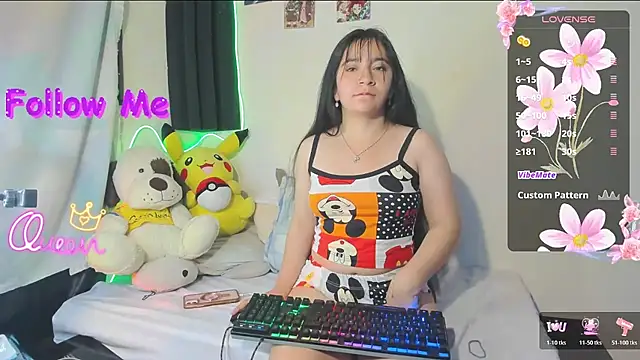 Snapshot of litle_mily_ chatting on June 13, 2026, 10:13 am litle mily online show from June 13, 2026, 10:13 am