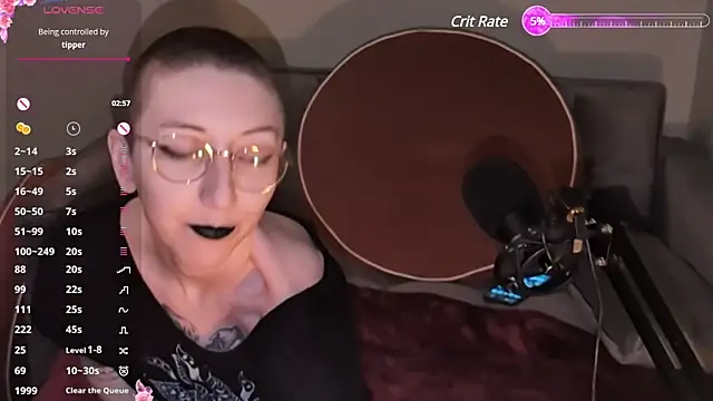 lovelylucyy online show from January 30, 2025, 12:07 am