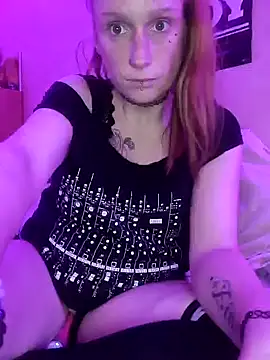 Snapshot of WendyX50 chatting on December 18, 2024, 9:29 pm WendyX50 online show from December 18, 2024, 9:29 pm