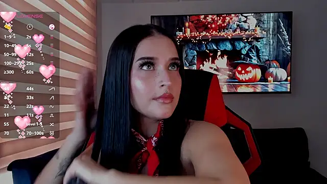 Charlotte greys online show from October 11, 2025, 8:21 pm