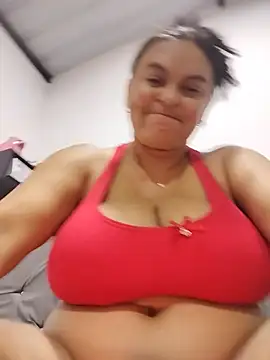 Snapshot of Horny-Mommy-Dirty chatting on May 28, 2026, 2:41 am Horny-Mommy-Dirty online show from May 28, 2026, 2:41 am