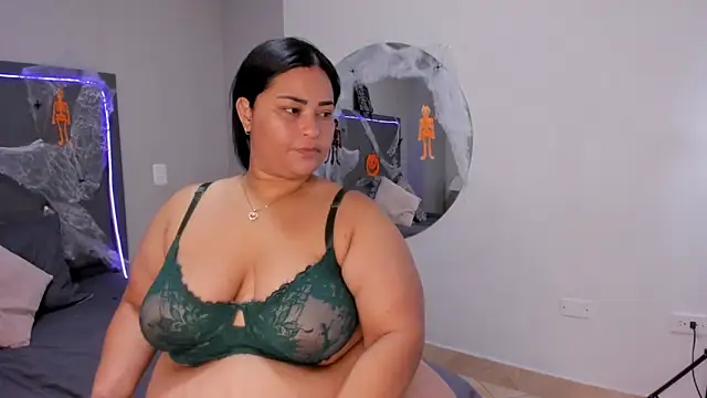 Clarigil online show from October 15, 2025, 2:25 pm