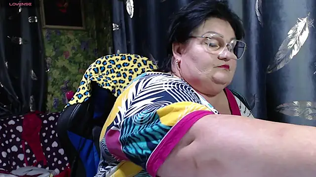 Snapshot of Goddess57 chatting on October 8, 2025, 2:51 pm Goddess57 online show from October 8, 2025, 2:51 pm