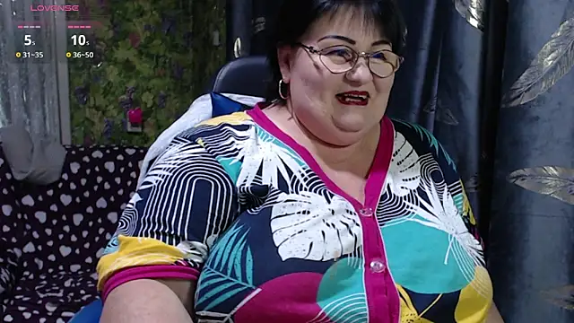 Snapshot of Goddess57 chatting on September 22, 2025, 12:33 pm Goddess57 online show from September 22, 2025, 12:33 pm