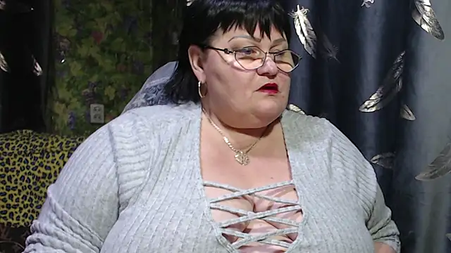 Snapshot of Goddess57 chatting on November 6, 2025, 5:39 pm Goddess57 online show from November 6, 2025, 5:39 pm