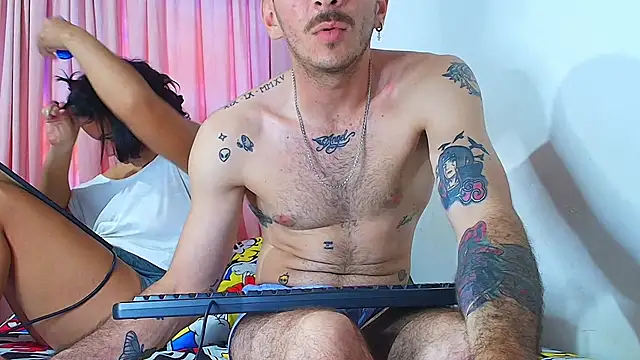 Thomass00 online show from February 26, 2025, 8:47 pm