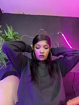 TIFFANYYSTAR online show from October 10, 2025, 3:35 pm