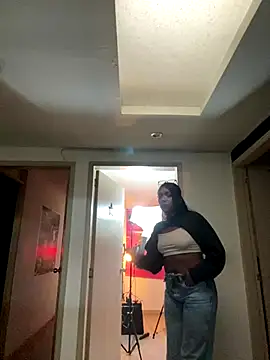 TIFFANYYSTAR online show from December 20, 2025, 10:12 pm