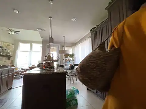 wynterheat online show from April 16, 2026, 9:39 pm