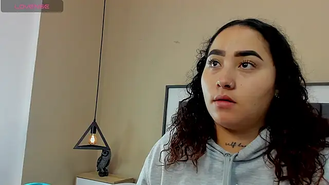 Ayla martinez online show from September 18, 2025, 2:03 am