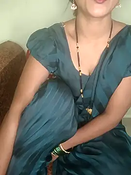 Snapshot of PUNAM_BABY1 chatting on September 28, 2025, 9:05 am PUNAM BABY1 online show from September 28, 2025, 9:05 am