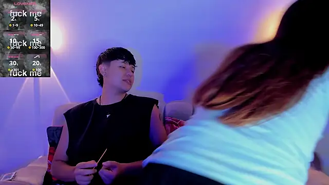 violet casper  online show from December 2, 2025, 6:26 am