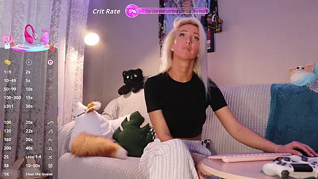 mari moon bunny online show from October 15, 2025, 2:14 pm