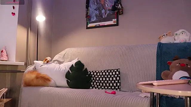 mari moon bunny online show from April 15, 2026, 2:32 pm