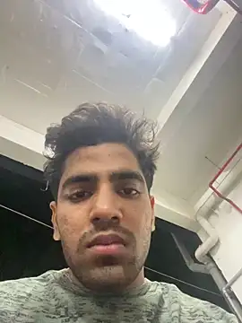 Snapshot of arush_2305 chatting on February 24, 2025, 5:42 pm arush 2305 online show from February 24, 2025, 5:42 pm