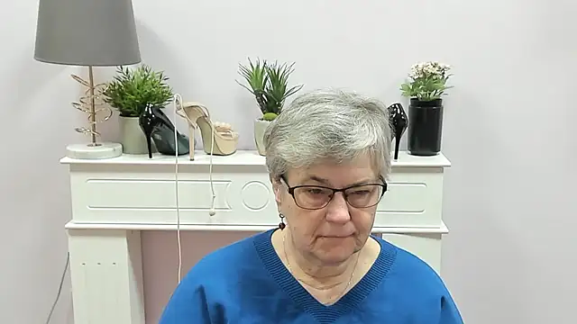 Snapshot of IrisDream chatting on January 19, 2026, 7:01 am IrisDream online show from January 19, 2026, 7:01 am