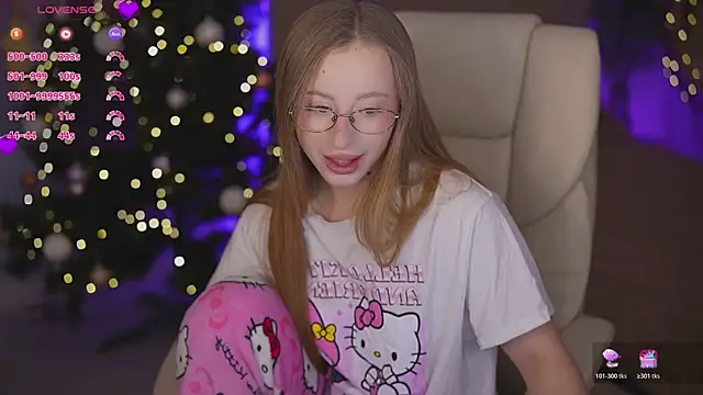 Snapshot of SilverrMoon chatting on January 15, 2026, 1:58 pm SilverrMoon online show from January 15, 2026, 1:58 pm