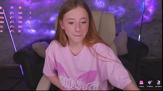 SilverrMoon online show from March 11, 2025, 1:48 am