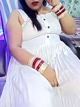 Cute-Raashii online show from October 9, 2025, 11:49 pm