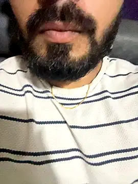 hotboysammy online show from September 18, 2025, 7:17 pm