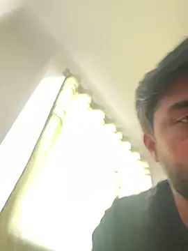 hotboysammy online show from February 16, 2025, 8:21 am