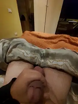 tiscopofortezozza online show from February 8, 2026, 2:31 am