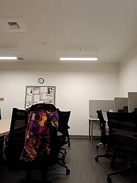 Phoenixmonroe0810 online show from December 20, 2024, 3:58 am