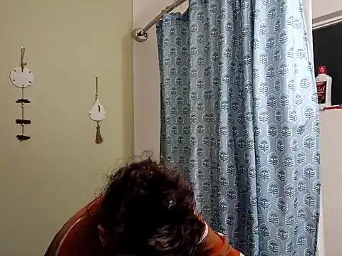 Phoenixmonroe0810 online show from December 26, 2024, 6:41 am