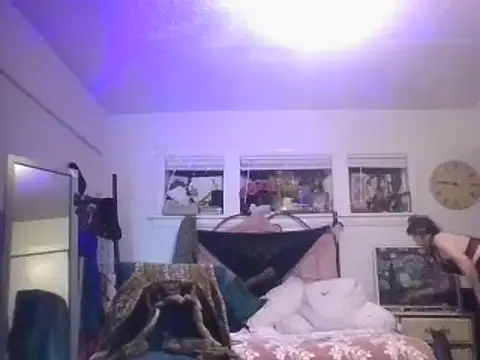 Phoenixmonroe0810 online show from January 21, 2025, 5:49 am