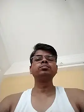 Snapshot of paras5000 chatting on July 17, 2026, 10:34 am paras5000 online show from July 17, 2026, 10:34 am