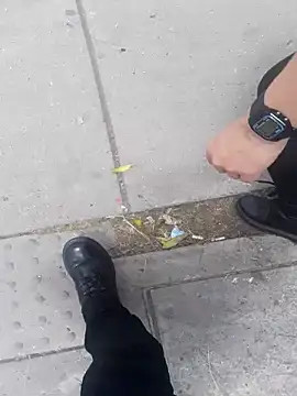 sophie banger online show from November 9, 2025, 4:44 pm