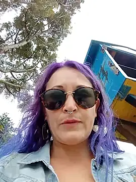 sophie banger online show from October 19, 2025, 6:21 pm