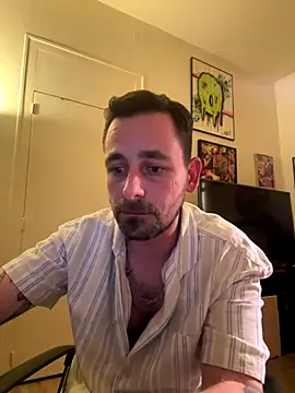 Snapshot of defbond420 chatting on September 17, 2025, 9:06 pm defbond420 online show from September 17, 2025, 9:06 pm