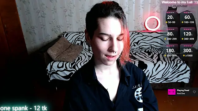Miya Wey  online show from January 27, 2025, 3:28 pm