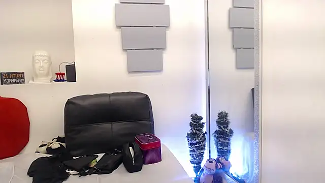 eva twiss online show from March 9, 2026, 1:36 pm