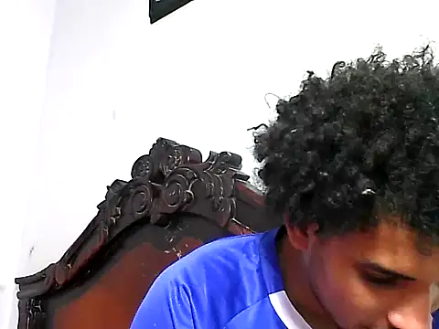 Snapshot of maick5- chatting on October 17, 2025, 6:53 pm maick5- online show from October 17, 2025, 6:53 pm