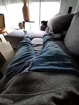 Bretoncool online show from February 7, 2026, 4:26 pm