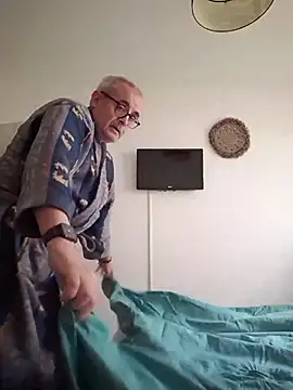 Bretoncool online show from November 17, 2025, 1:26 pm