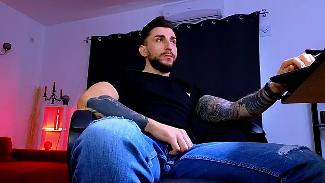 Snapshot of MightyAaron66 chatting on February 15, 2026, 7:51 am MightyAaron66 online show from February 15, 2026, 7:51 am