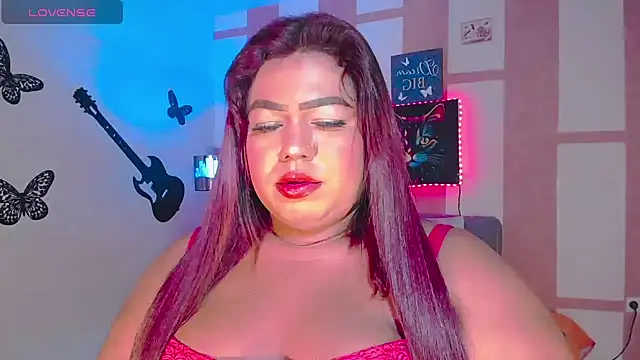Snapshot of OpraxBellinda chatting on June 4, 2026, 3:11 am OpraxBellinda online show from June 4, 2026, 3:11 am