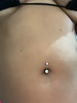 Snapshot of danielly25 chatting on December 5, 2024, 12:50 pm danielly25 online show from December 5, 2024, 12:50 pm