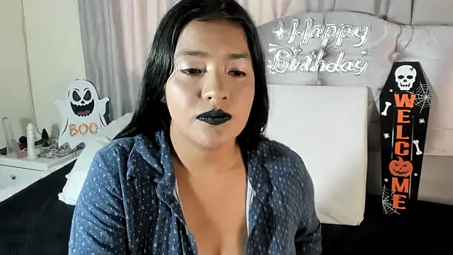 arianithaxox online show from October 12, 2025, 9:16 pm