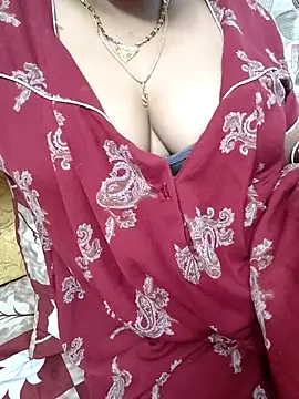 samitasharma online show from October 13, 2025, 5:58 pm