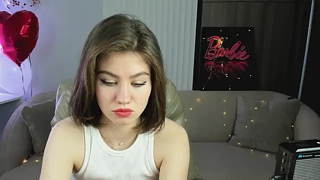 Selena grey  online show from March 4, 2025, 4:17 am