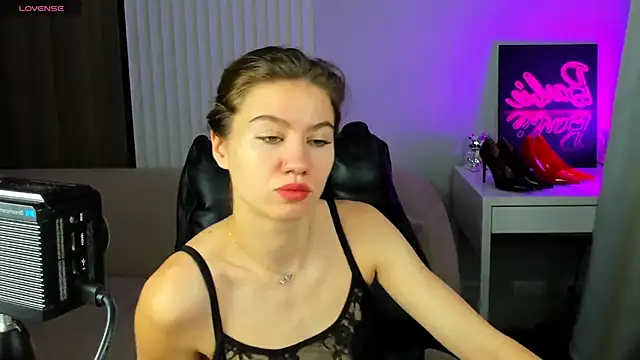 Selena grey  online show from September 13, 2025, 12:54 am