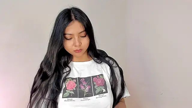 Snapshot of emma_980 chatting on January 19, 2025, 1:21 am emma 980 online show from January 19, 2025, 1:21 am