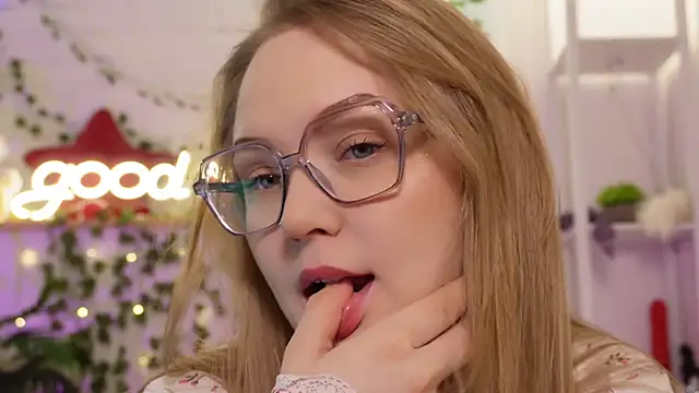 MonicaAsis online show from February 3, 2026, 5:51 pm