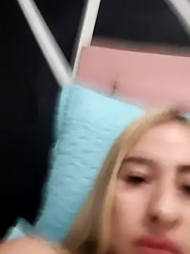 Valerymamasita online show from January 14, 2026, 12:36 am