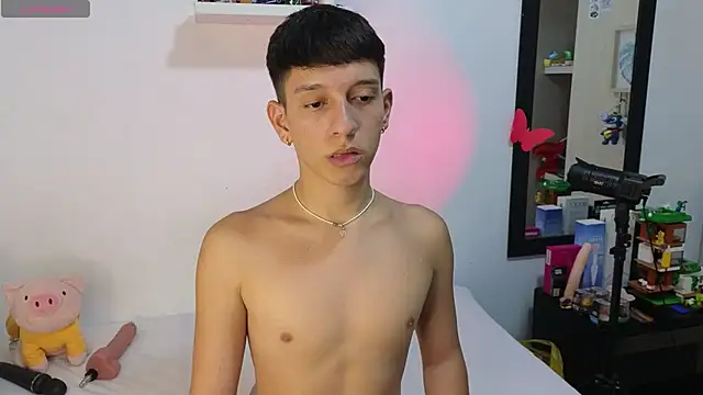 Snapshot of milky__boy_ chatting on May 10, 2026, 11:50 pm milky boy online show from May 10, 2026, 11:50 pm